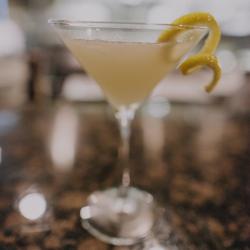 capones-food-0022-Limoncello-Martini.jpg